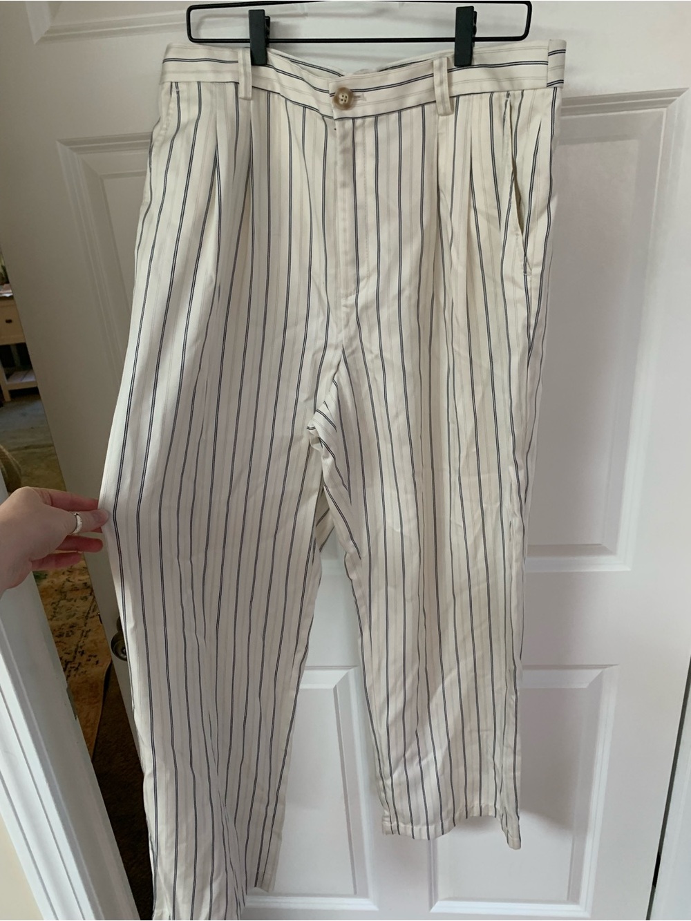 LOFT NWT off-white Pinstripe Dress Pants - size 14